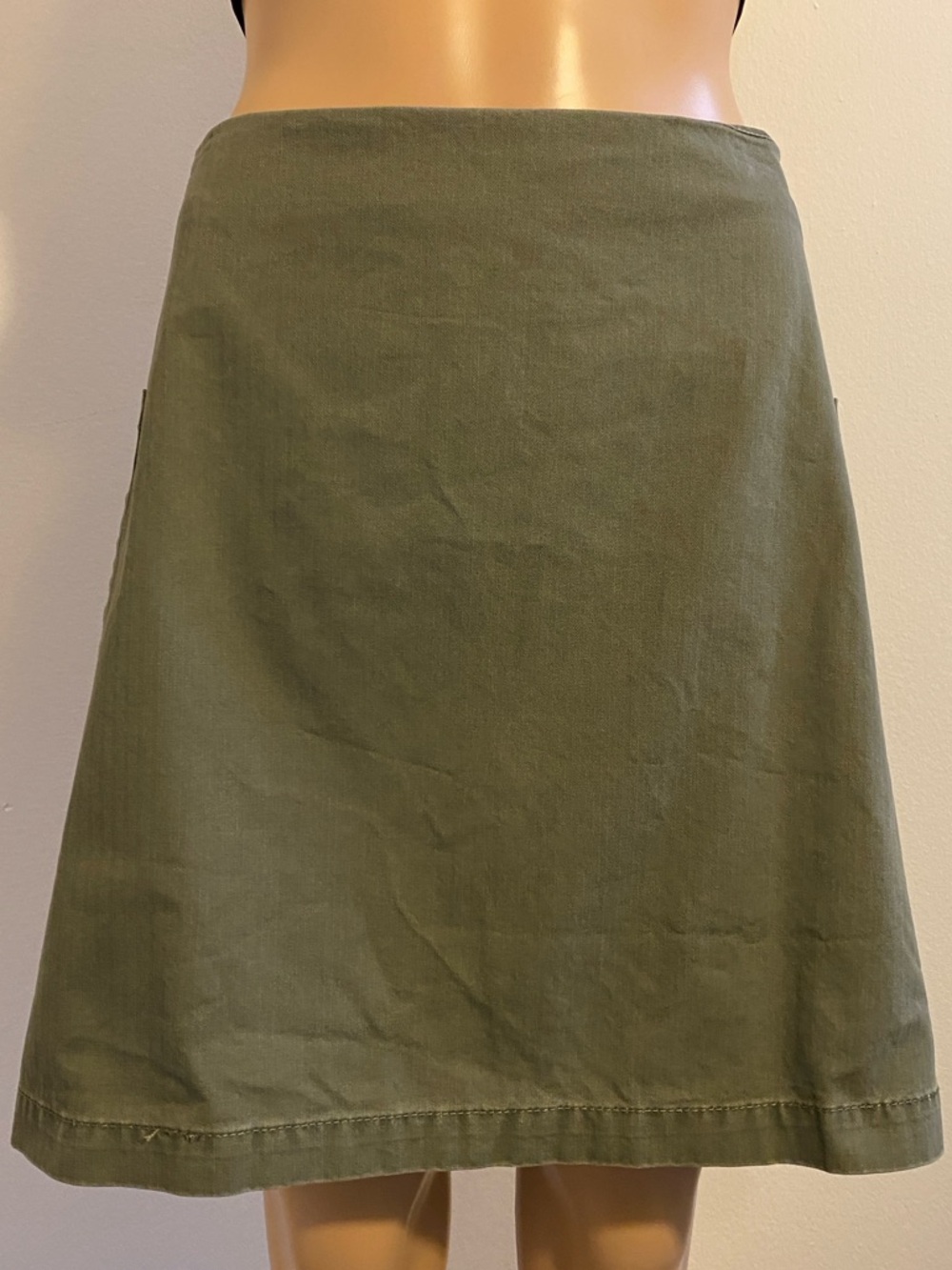 A New Day Olive Green Lightweight w/ Back Zipper & Two Side Pockets Skirt